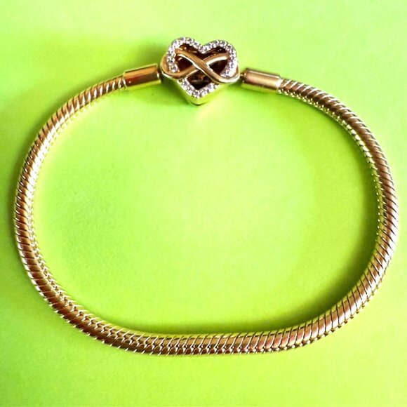 Pandora 14K GOLD Sparkling Infinity Heart Clasp Snake Chain Bracelet - Picture 4 of 10